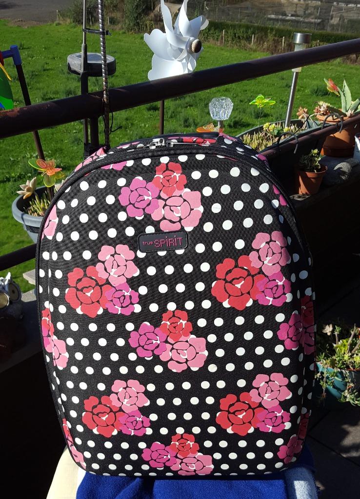 Trolley👍🏻TOP👍🏻Esprit👍🏻 voor minitrips👍🏻👍🏻, Ophalen of Verzenden, Zo goed als nieuw, Overige materialen, Wieltjes