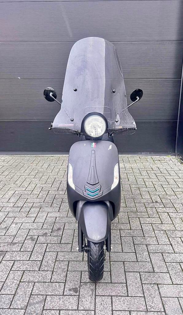 Te koop: GTS Toscana – Bouwjaar 2022 – A-klasse, Fietsen en Brommers, Snorfietsen en Snorscooters, Zo goed als nieuw, Ophalen