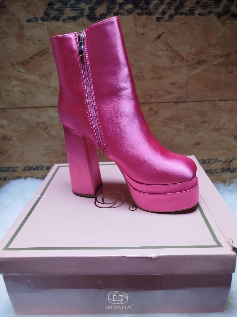 Laarsjes fuschia, Givana, Lage of Enkellaarzen, Nieuw, Ophalen of Verzenden