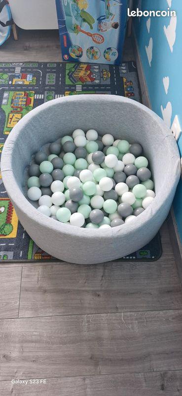 Bain a balles avec les balles inclus, Ophalen, Gebruikt