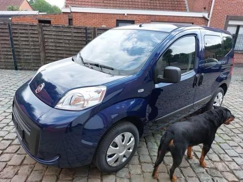 Fiat Qubo / 2017 / 1.4 benz. / 𝟴𝟬𝟬𝟬 𝗞𝗠! / 9990, Auto's, Fiat, Parkeersensor, Blauw, Bedrijf, 1400 cc