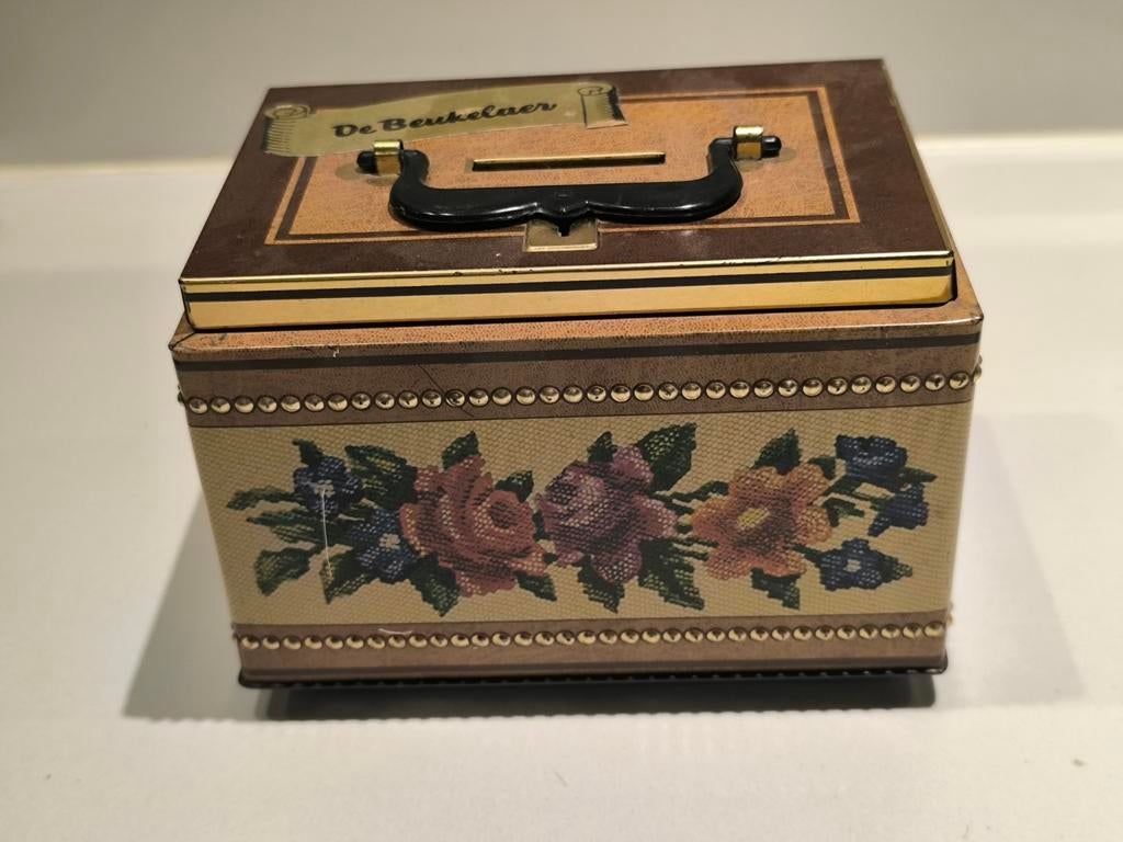 Retro spaarpot, De Beukelaer, Collections, Boîte en métal, Enlèvement ou Envoi