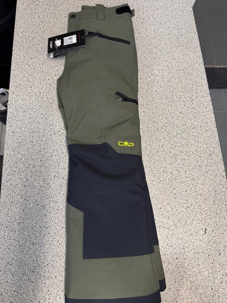 Les pantalons de ski CMP  34,99eu @Ski -Outlet, Neuf, Autres marques, Enlèvement, Ski