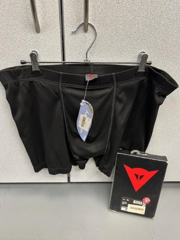 Dainese boxer "D-Boxer" XL, Motoren, Kleding | Motorkleding, Ophalen of Verzenden, Nieuw met kaartje, Overige typen