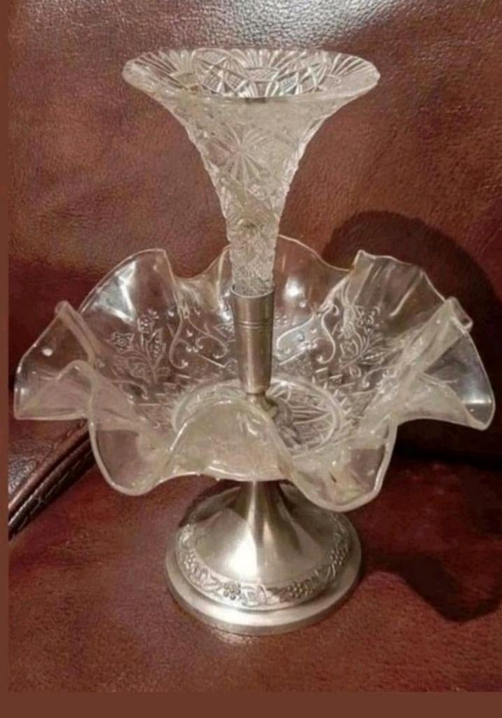 Magnifique bol vintage en forme de tulipe et de cristal, en, Enlèvement ou Envoi