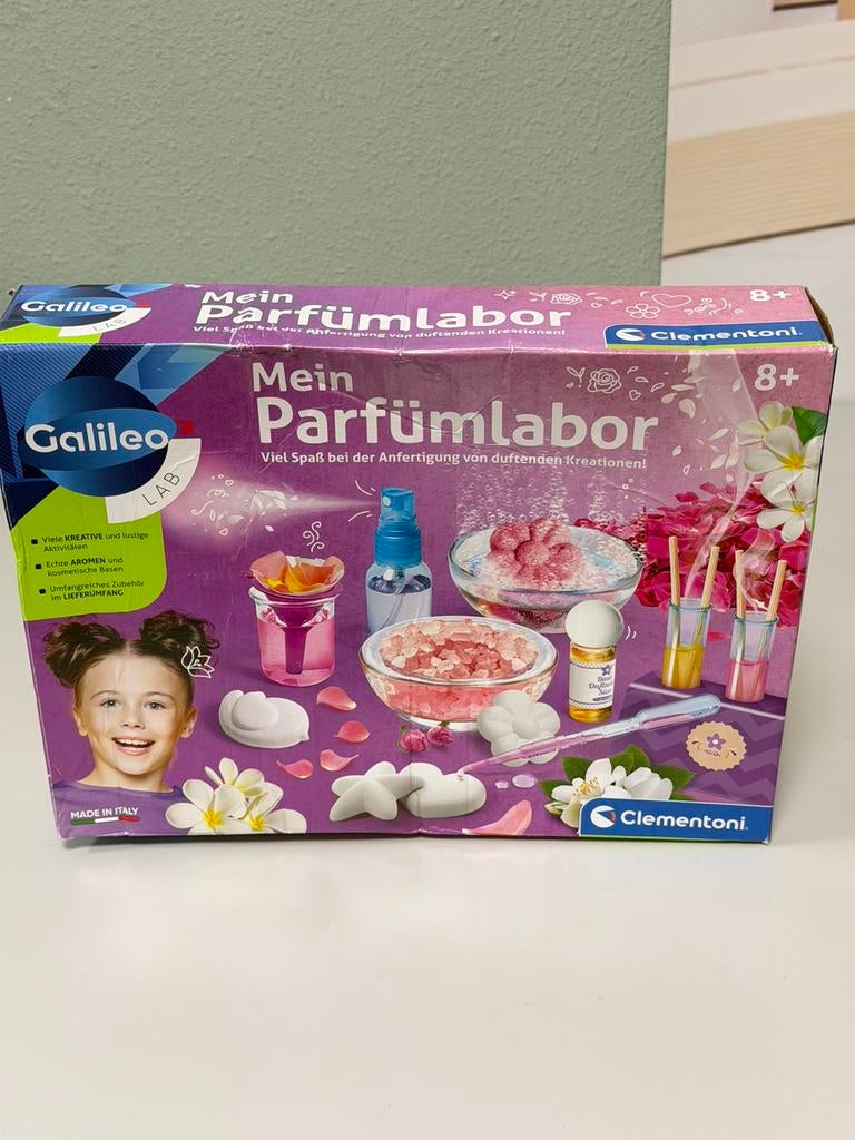 Clementoni Parfumlaboratorium parfum maken – Nieuw DUITS 8+, Kinderen en Baby's, Speelgoed | Educatief en Creatief, Ophalen of Verzenden