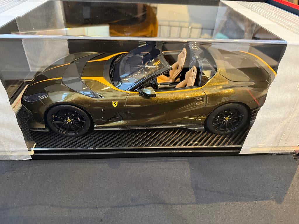 FERRARI 812 COMPETIZIONE A LTD 30 BBR 1/12 GREEN VOLTERRA, Enlèvement ou Envoi, Neuf, 1:9 à 1:12, Voiture