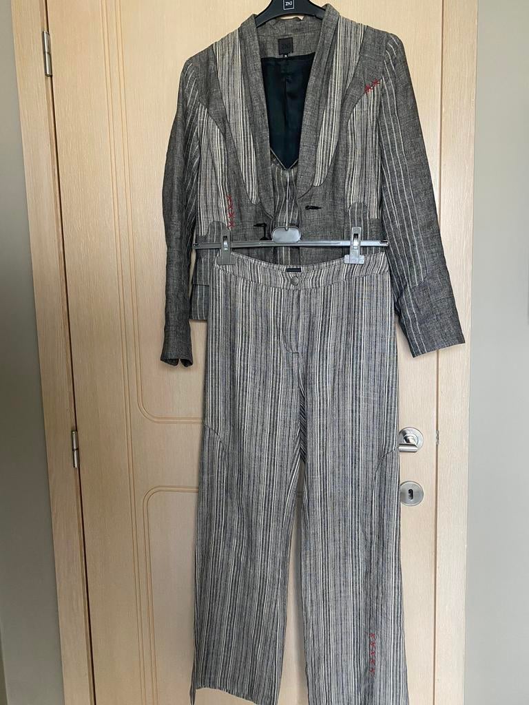 Gestreept grijs broekpak van ZNJ, Vêtements | Femmes, Gris, Enlèvement ou Envoi, ZNJ, Taille 36 (S)
