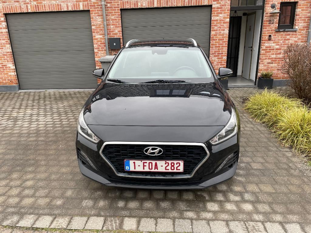 Wagon Hyundai i30, Autos, Hyundai, Achat, 998 cm³, Euro 6, Entretenue par le concessionnaire