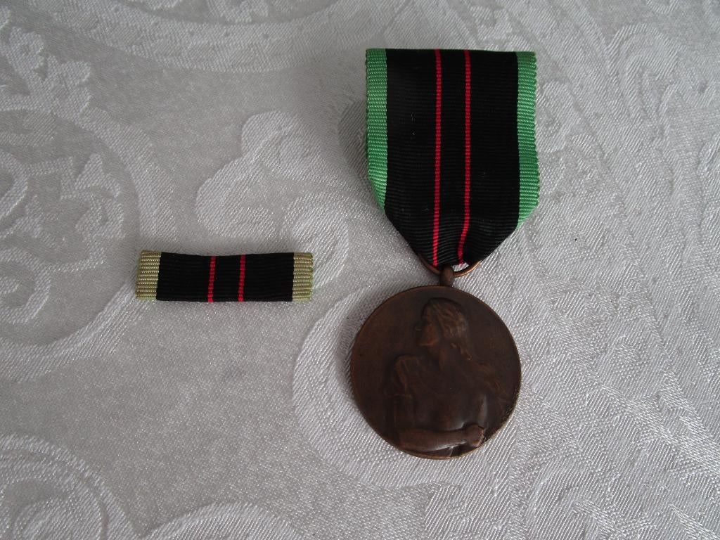 militair, medaille + ribbon 40-45, Enlèvement, Autres, Ruban, Médaille ou Ailes