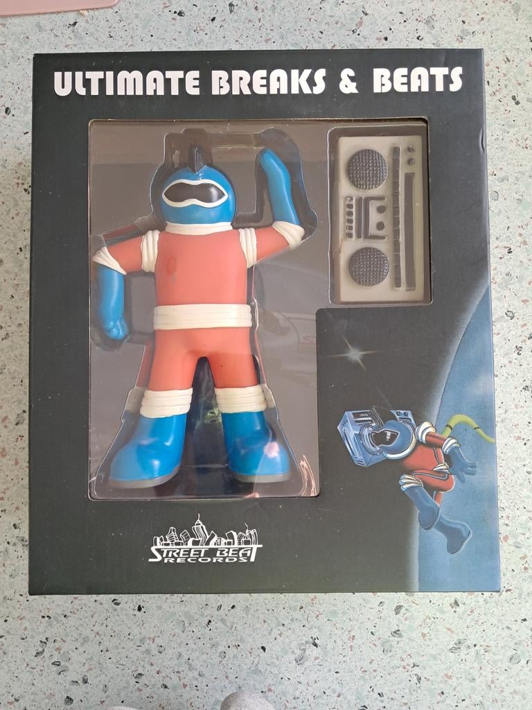 ZELDZAAM!!!!Rare 2013 ultimate breaks en beats b-boy spacema, Collections, Jouets miniatures, Comme neuf, Envoi