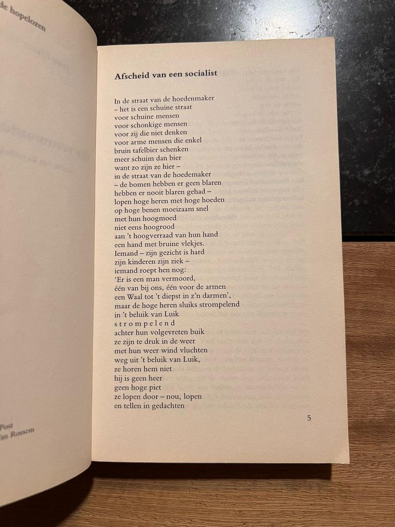 Wie vermoorde André Cools - Jean Pierre Van Rossem, Boeken, Ophalen of Verzenden, Gelezen, Maatschappij en Samenleving, Jean Pierre Van Rossem