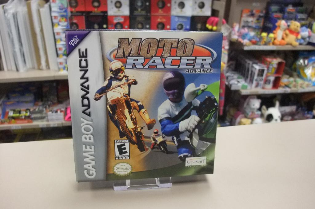 Moto Racer Advance cib usa gba, Nintendo, Enlèvement ou Envoi, Course et Pilotage, Utilisé