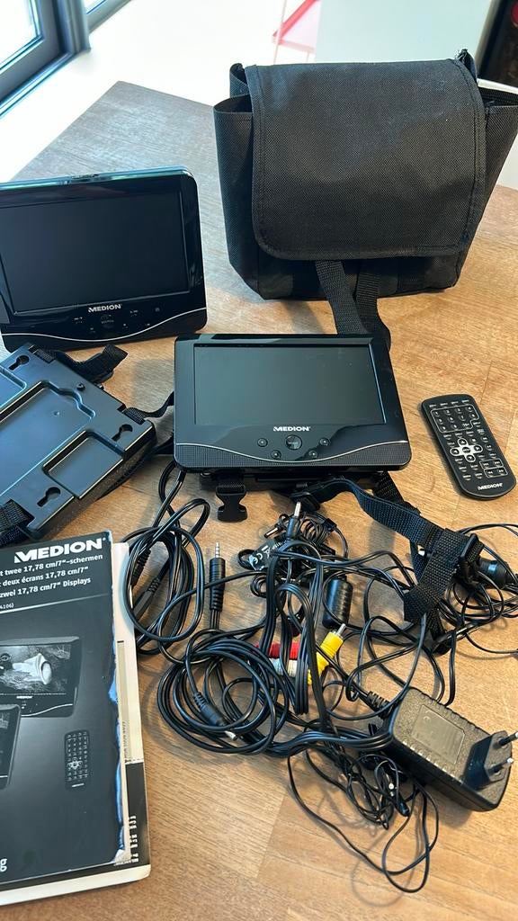 Draagbare dubbele dvd-speler Medion, Audio, Tv en Foto, DVD spelers, Ophalen, Zo goed als nieuw, Dvd-speler