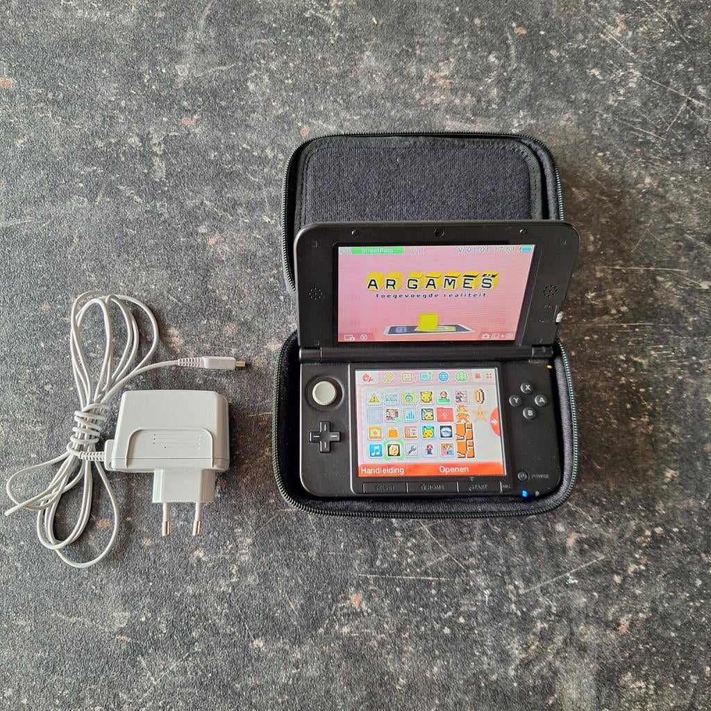 Nintendo 3DS XL — Édition bleu/noir, Consoles de jeu & Jeux vidéo, Consoles de jeu | Nintendo 2DS & 3DS, Enlèvement ou Envoi, Comme neuf