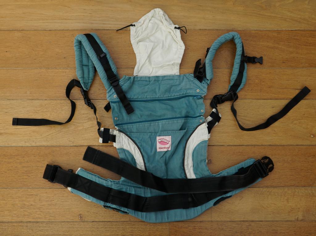 babydrager Manduca, Kinderen en Baby's, Babydragers en Draagdoeken, Overige merken, Gebruikt, Ophalen of Verzenden, Buik, Rug of Zij