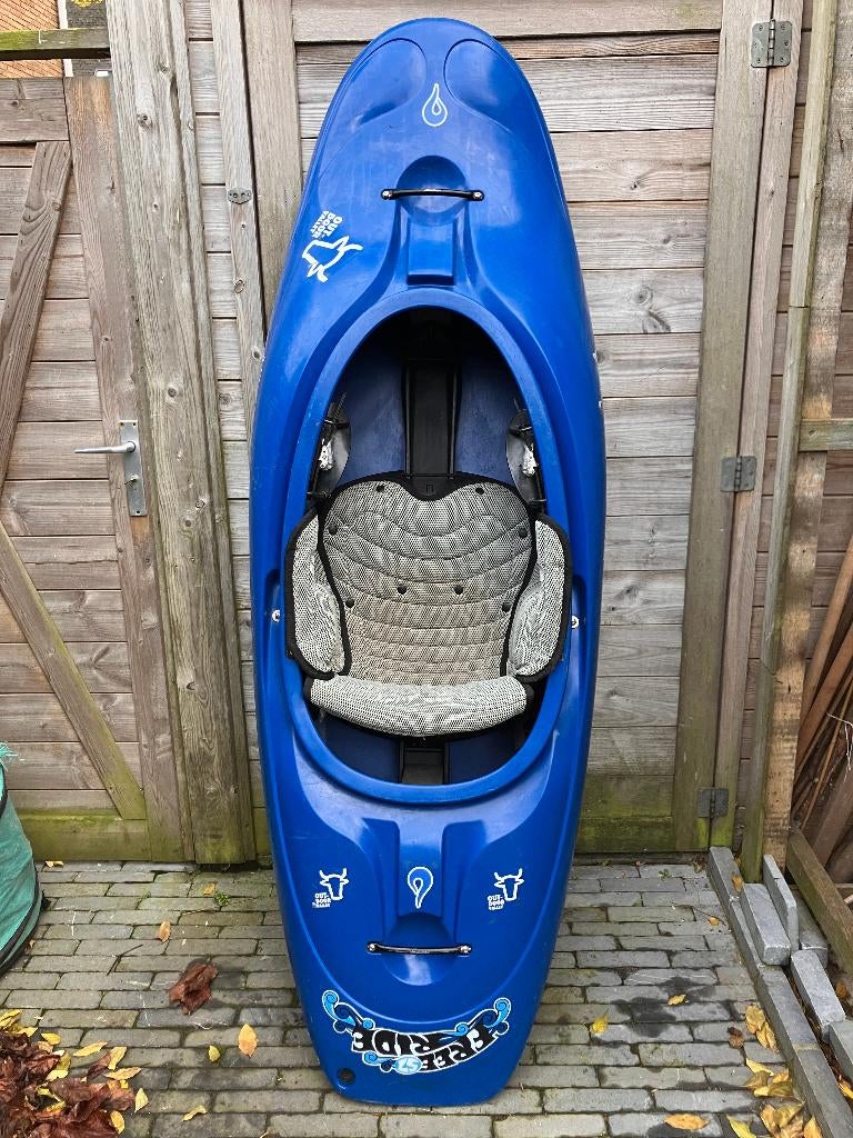 Kayak Liquidlogic Freeride, Enlèvement, Utilisé
