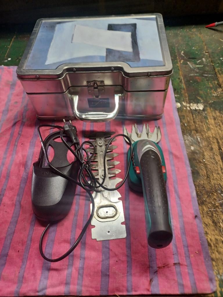 Grastrimmer, Tuin en Terras, Grastrimmers, Gebruikt, Accu, Ophalen