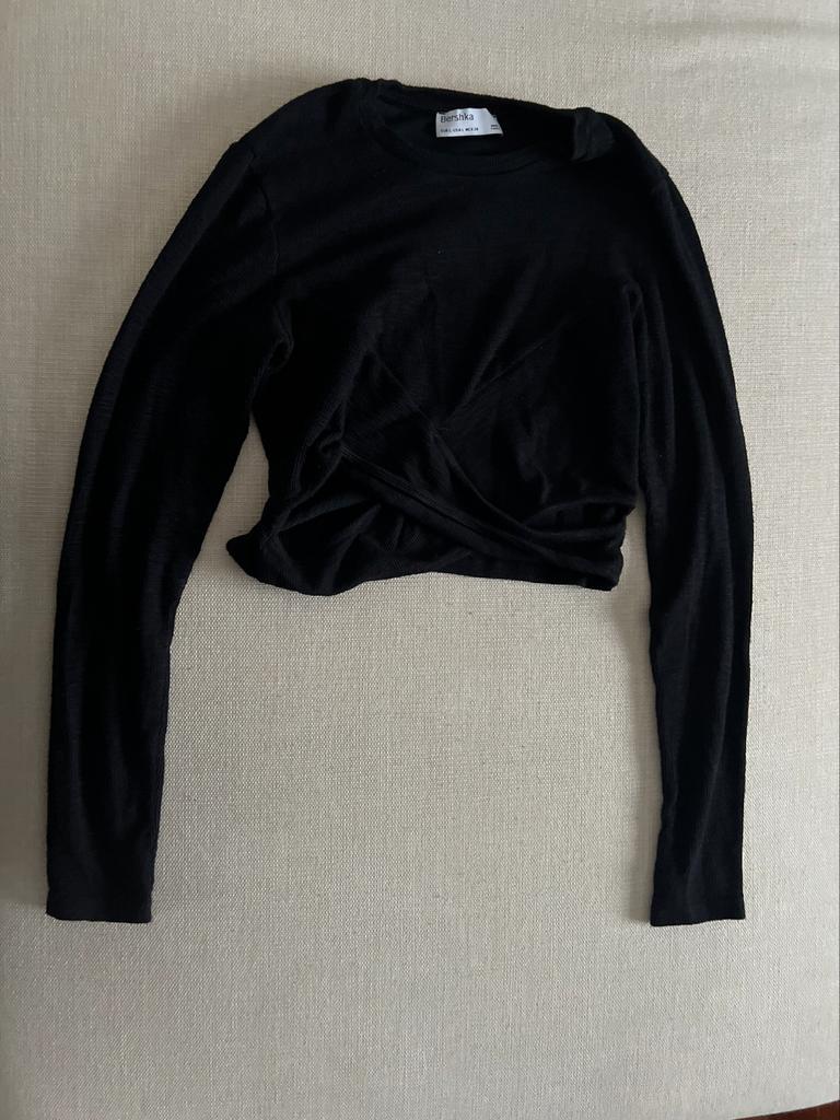 Pull court croisé Bershka taille L, Taille 42/44 (L), Enlèvement ou Envoi, Noir, Comme neuf