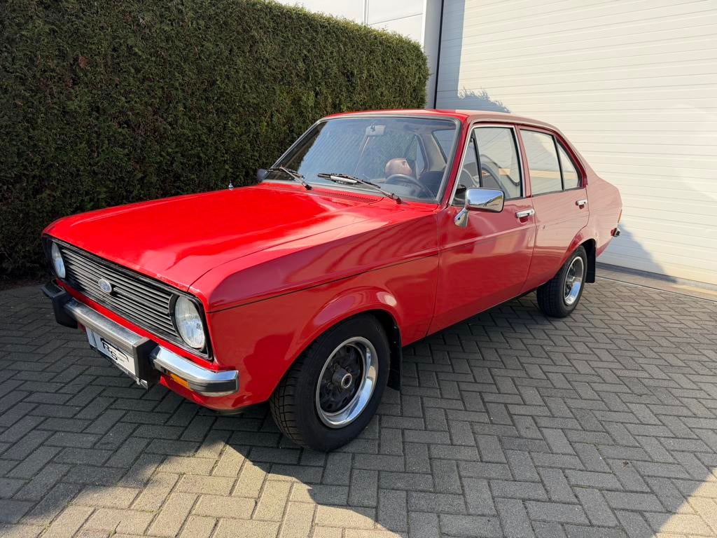 Ford Escort MK2 1300 Ghia, Autos, Ford, Rouge, Escort, Achat, 1300 cm³