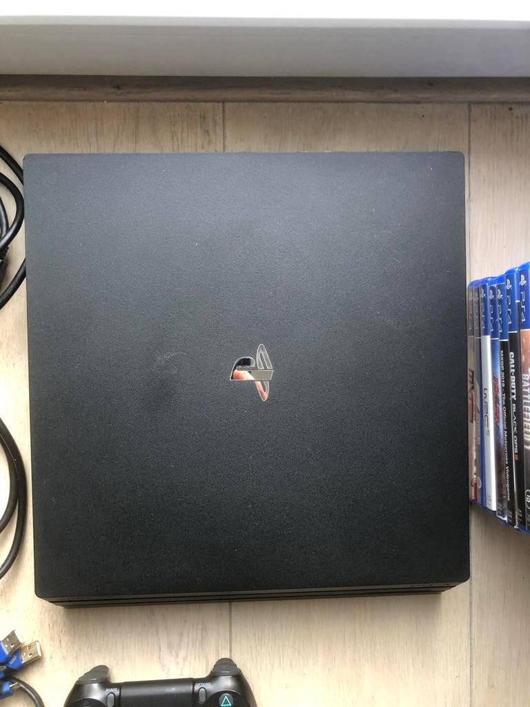 PlayStation 4 Pro 1 To et 9 jeux., Consoles de jeu & Jeux vidéo, Jeux | Sony PlayStation 4, Comme neuf, Enlèvement