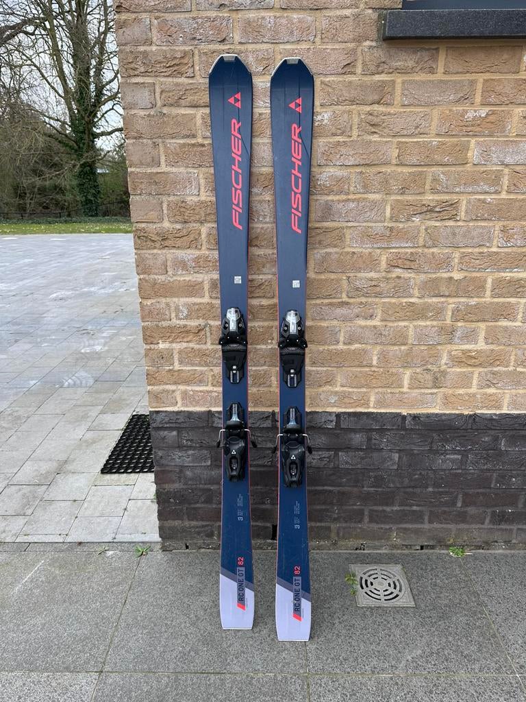 Ski tout-terrain Fischer RC one 82 GT 173 cm, 160 à 180 cm, Fischer, Carving, Skis