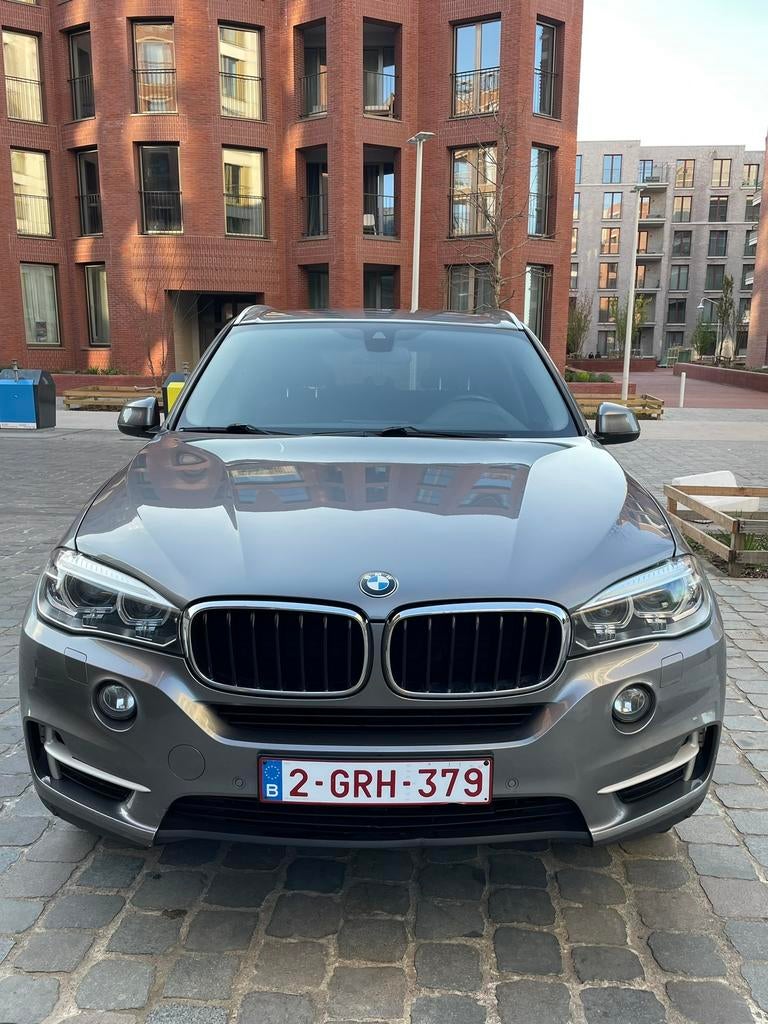 BMW X5 Sdrive 25d, Autos, Cuir, Argent ou Gris, Achat, Carnet d'entretien