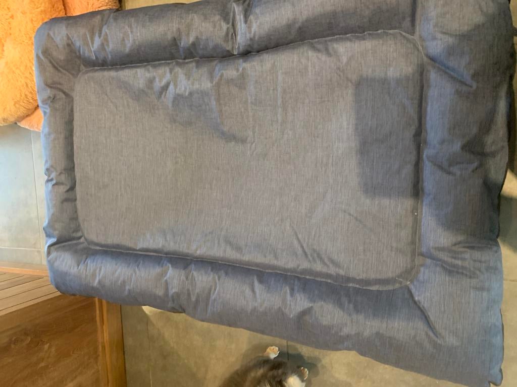 Hondenkussen, Dieren en Toebehoren, Ophalen, Zo goed als nieuw