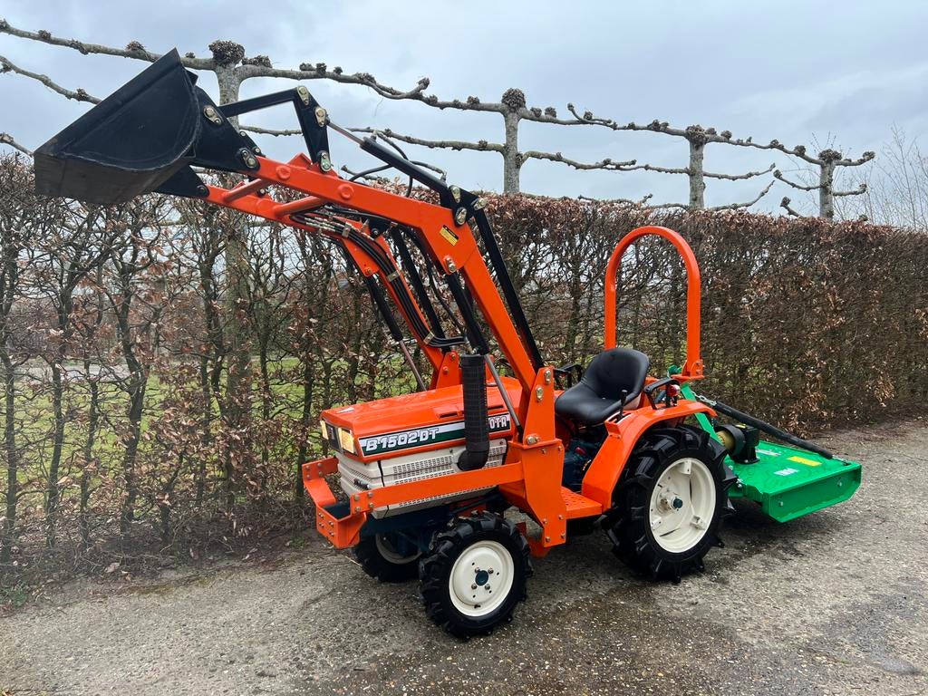 Kubota minitractor met Frontlader en weidebloter|16PK|4x4|, Ophalen