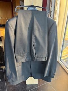 Kostuum heren, Ophalen, Zo goed als nieuw, Hugo boss