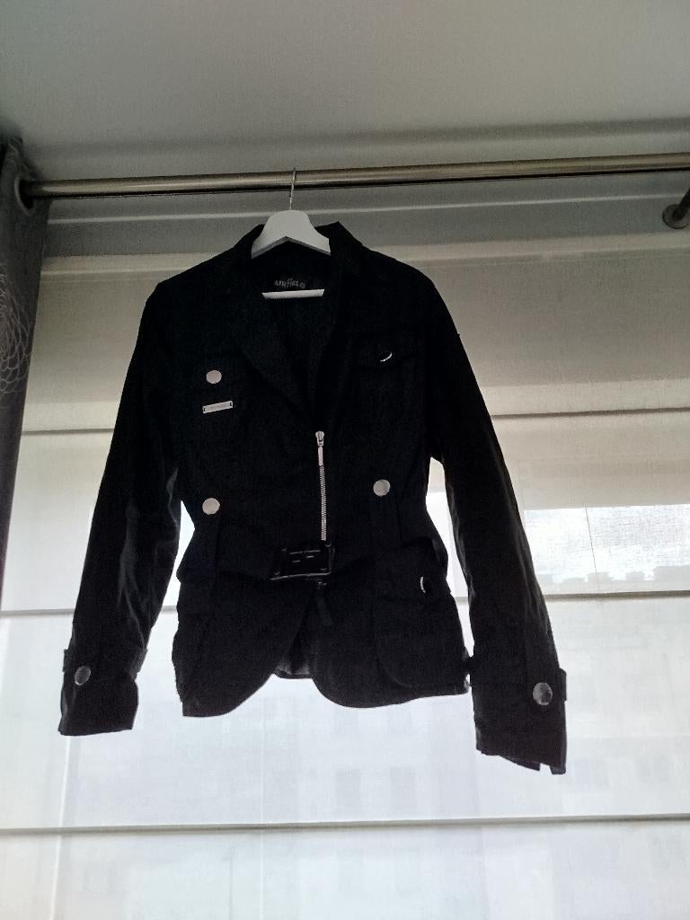 2 VESTES POUR 7 EUROS, Enlèvement, Comme neuf, Taille 38/40 (M), Beige