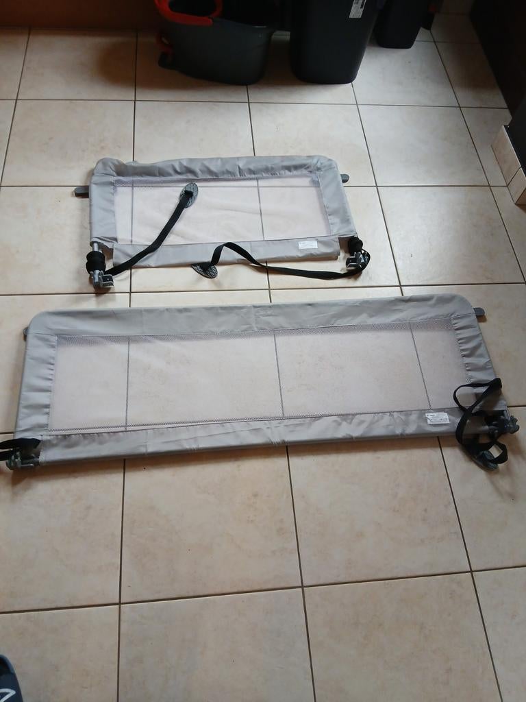 Barrière de lit pour enfant, Enlèvement ou Envoi