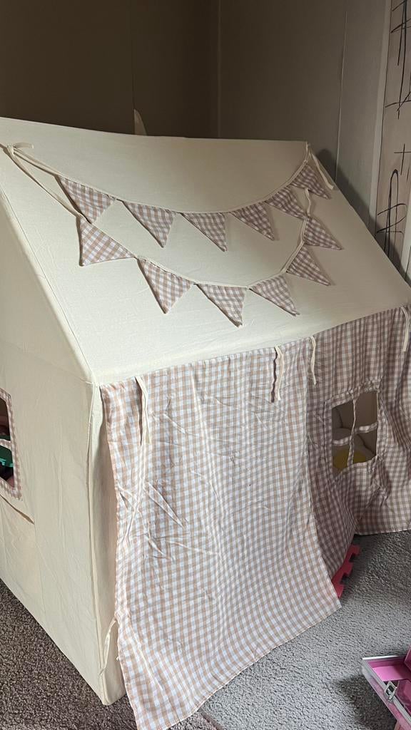 Speeltent NIEUWSTAAT, Ophalen, Zo goed als nieuw