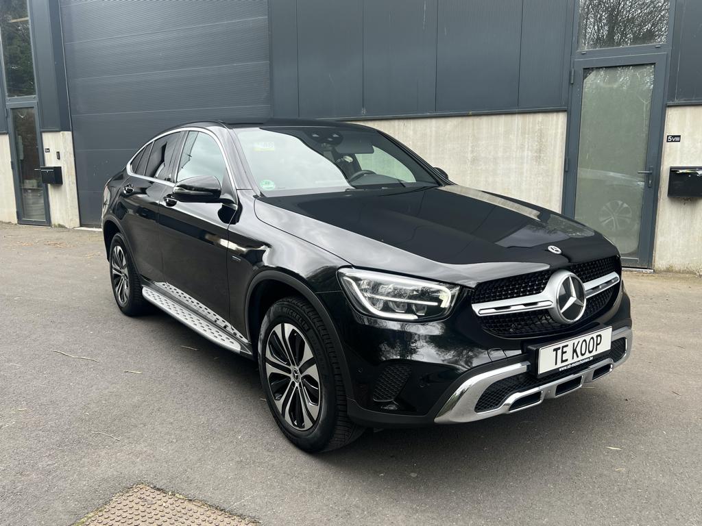 Mercedes GLC 300de 4Matic Coupé Business Solution, Auto's, Mercedes-Benz, Automaat, 4 cilinders, 2162 kg, Zwart