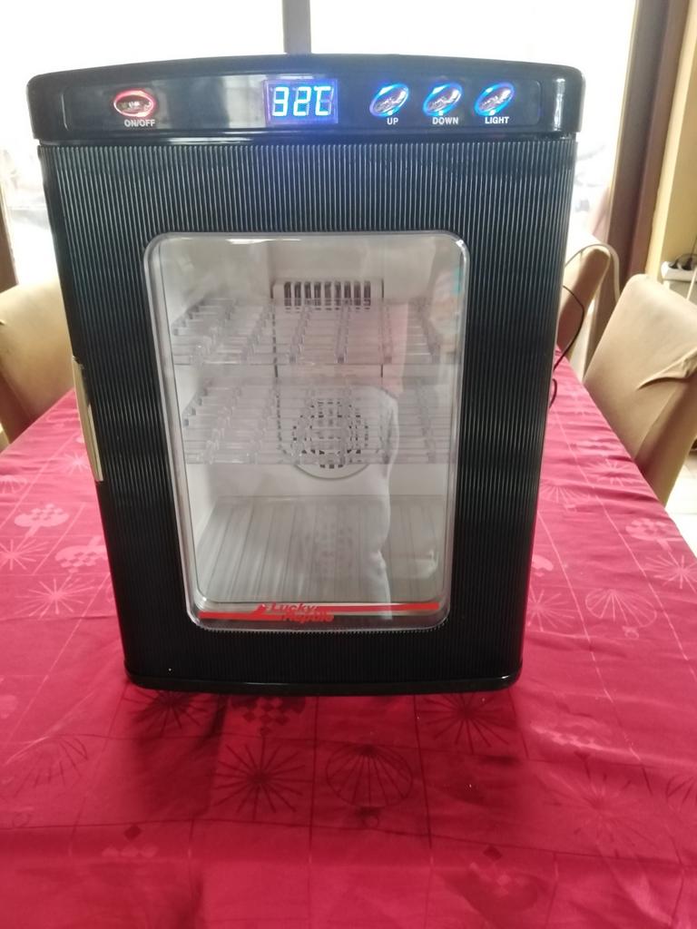 Incubateur Lucky Reptile Incubateur pour terrarium Reptile E, Animaux & Accessoires, Reptiles & Amphibiens | Accessoires, Enlèvement