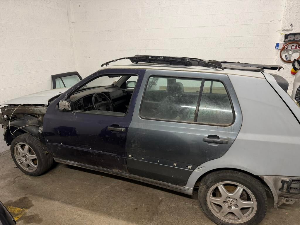 Toute pieces VW golf 3 VR6 obd1 1992, Cuir, Achat, Intérieur cuir, Entreprise