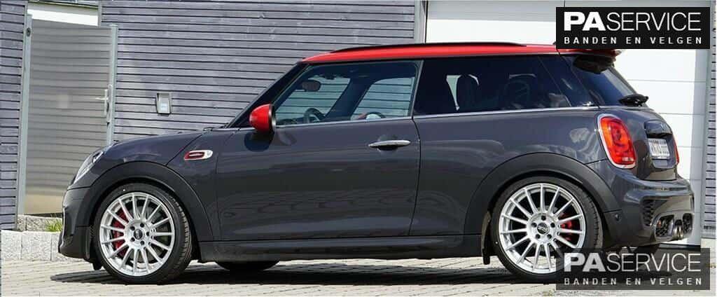 Nieuw 18 inch OZ Superturismo Mini F55 set incl Continental, Auto-onderdelen, Banden en Velgen, 18 inch, -, -, Banden en Velgen