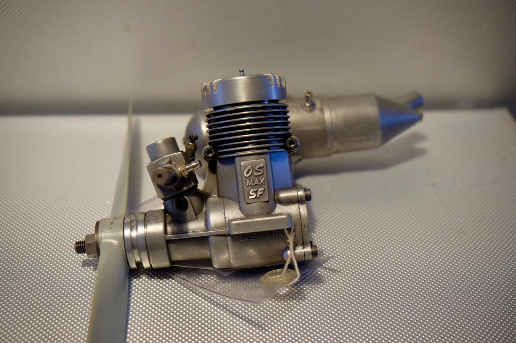 OS Max 46 SF (segment) + pot 873  – bon état, Hobby & Loisirs créatifs, Modélisme | Radiocommandé & Téléguidé | Avions, Utilisé