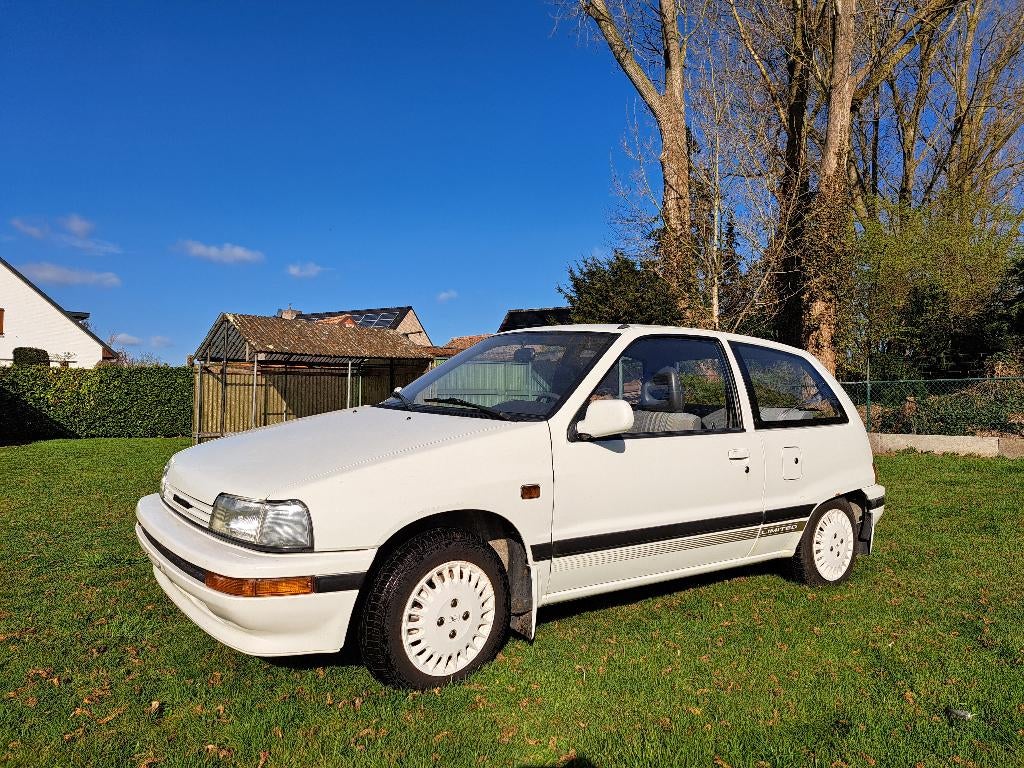 Daihatsu Charade 1991, Auto's, Daihatsu, Voorwielaandrijving, Stof, Wit, Grijs