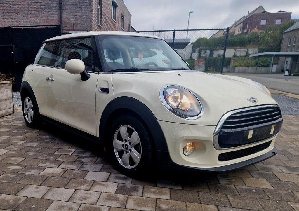 Mini One 1.5iA AUTOMATIQUE | 72 000 km | Essence | 2016, Achat, Euro 6, Capteur de lumière, Entretenue par le concessionnaire