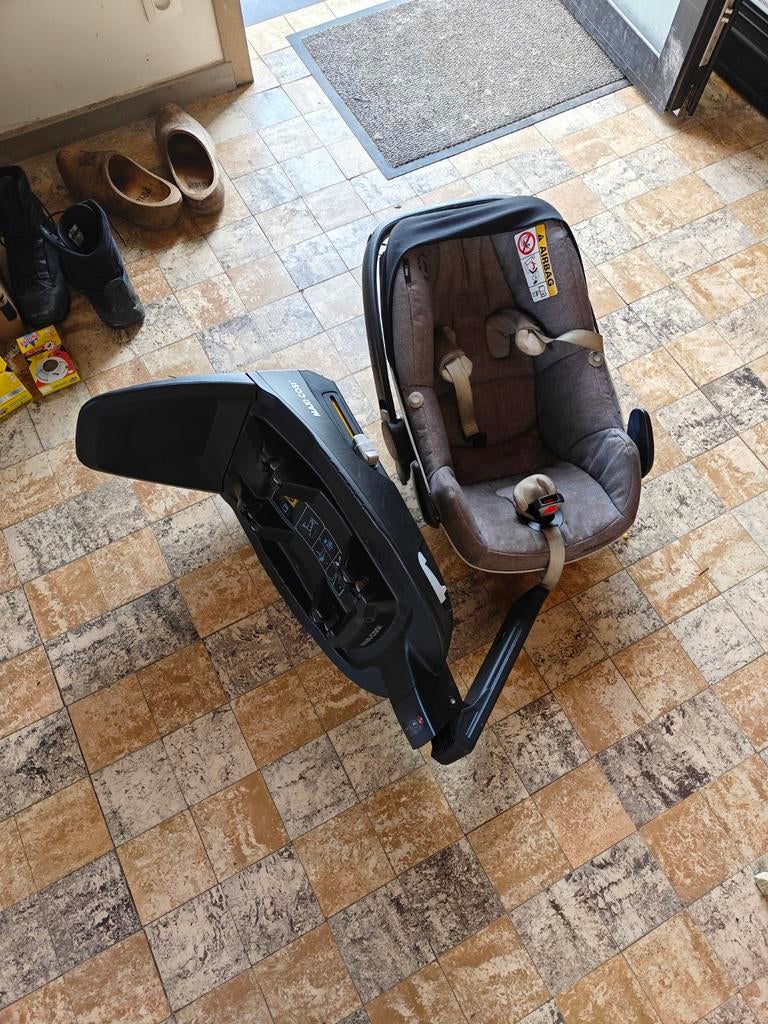 Maxi-Cosi Familyfix3 isofix + Stoel, Kinderen en Baby's, Kinderwagens en Combinaties, Ophalen, Maxi-Cosi