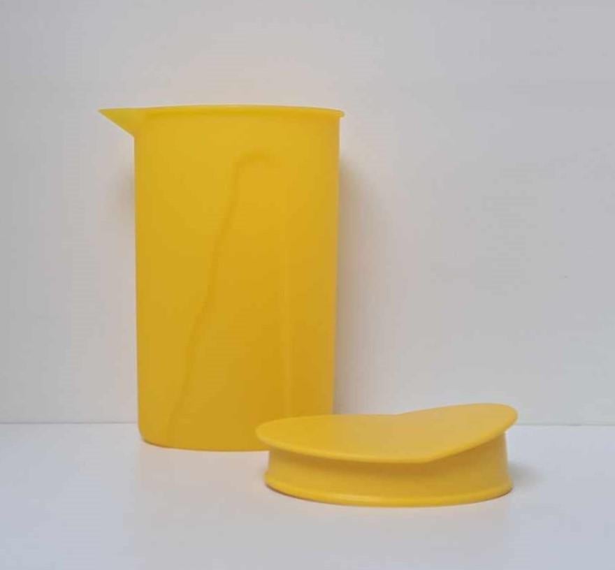 Tupperware™ « Pichet Classic2000 » 1 litre - jaune, Maison & Meubles, Cuisine| Tupperware, Envoi, Comme neuf, Jaune, Récipient ou Bol