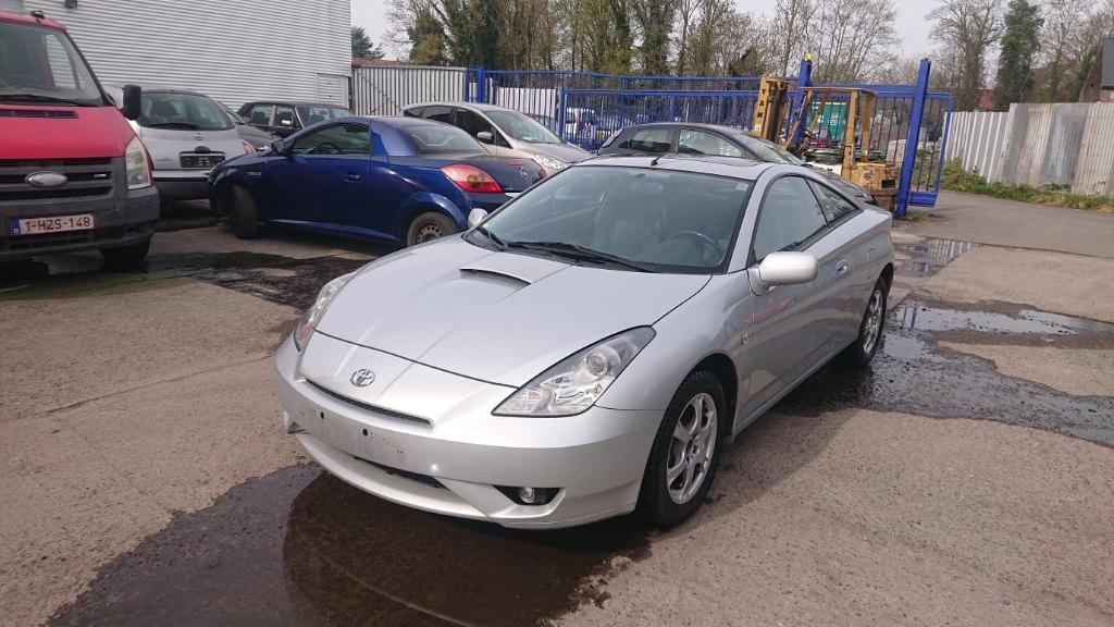 Toyota Celica  1800cc essence 2003 169000km clim GARANTIE, Auto's, Voorwielaandrijving, 1794 cc, Zwart, Leder