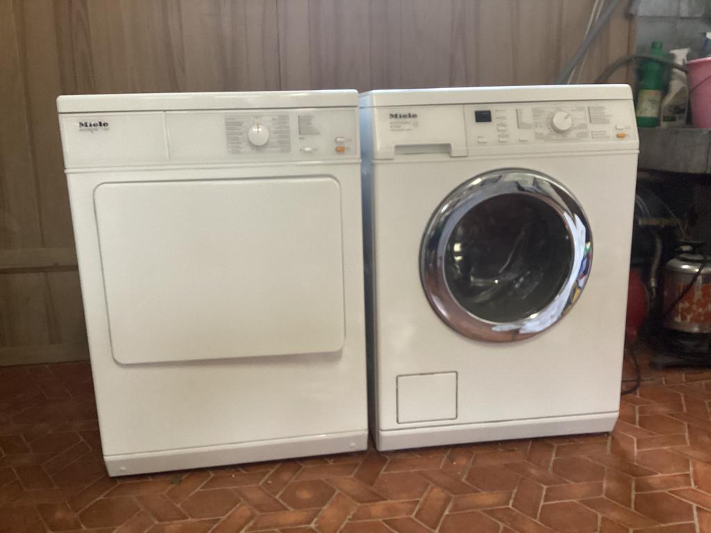 Miele wasmachine en droger ., Enlèvement