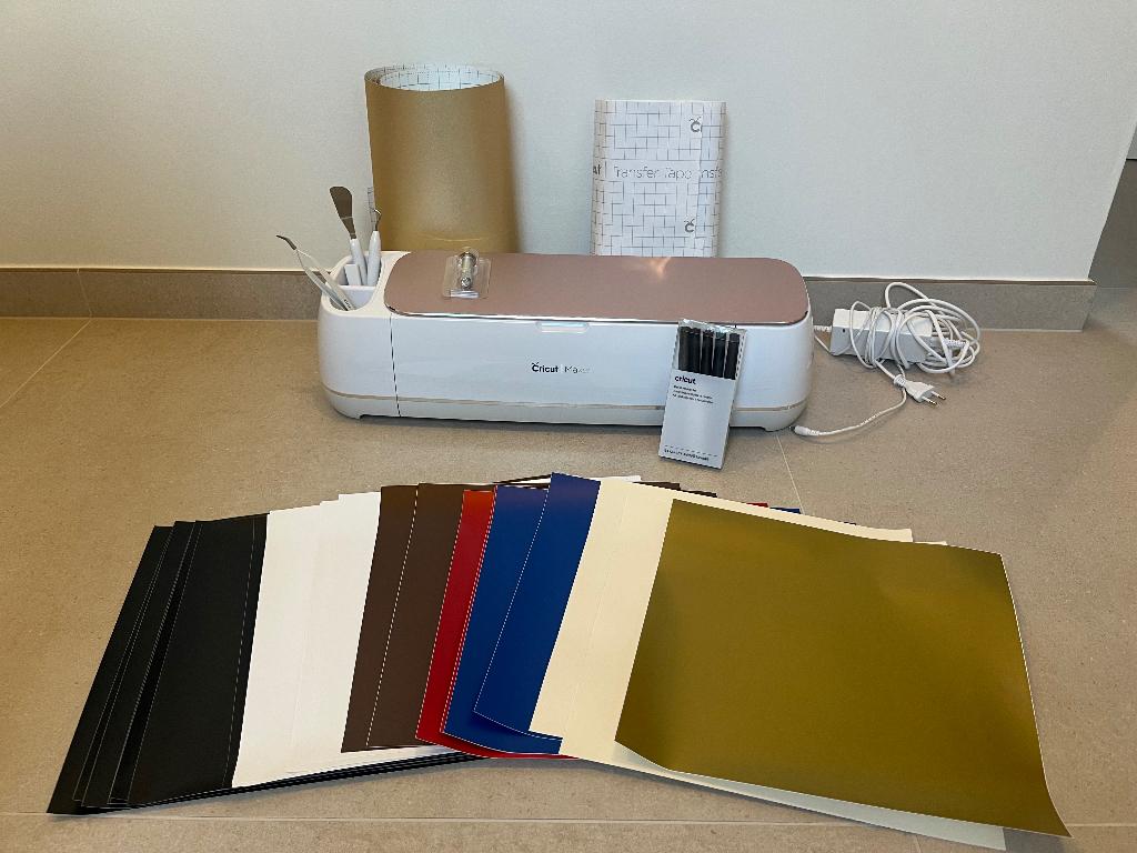 Cricut Maker + accessoires, Hobby en Vrije tijd, Ophalen, Zo goed als nieuw, Gereedschap of Accessoires