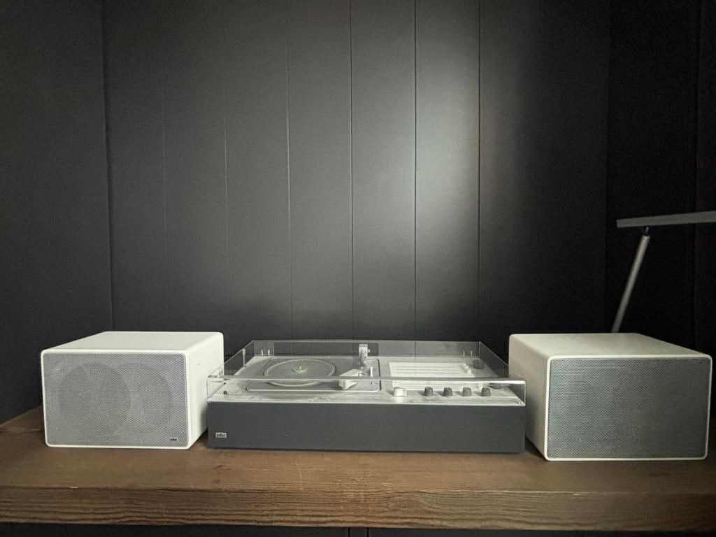 Dieter rams plantenspeler, Ophalen, Platenspeler