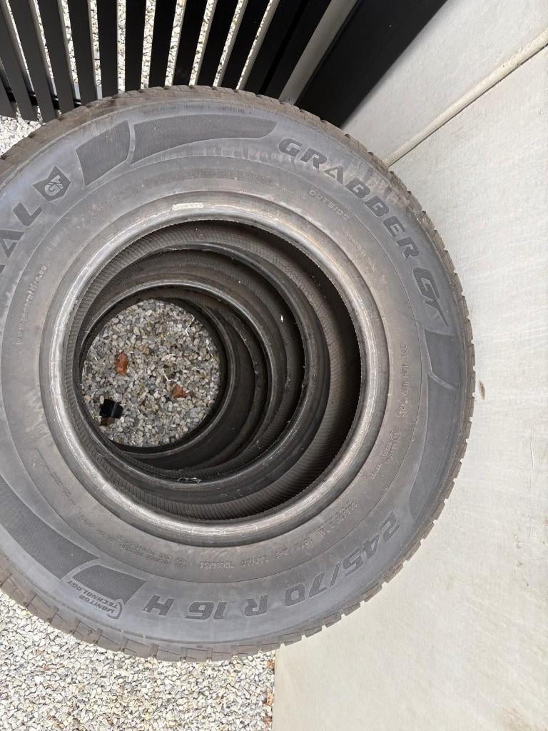 General Tire Grabber GT banden (4 stuks), Ophalen, 245 mm, 16 inch, Band(en)