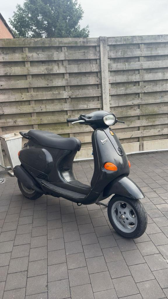Vespa et2/et4 te koop/ teruil, Enlèvement, Utilisé