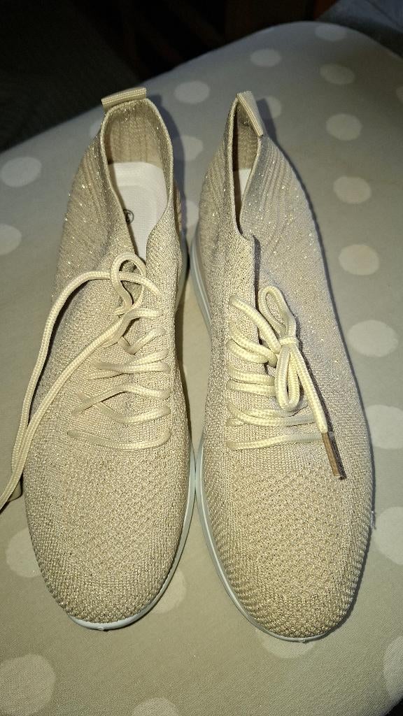 Chaussures, Vêtements | Femmes, Chaussures, Enlèvement ou Envoi, Beige, Chaussures de sports, Neuf