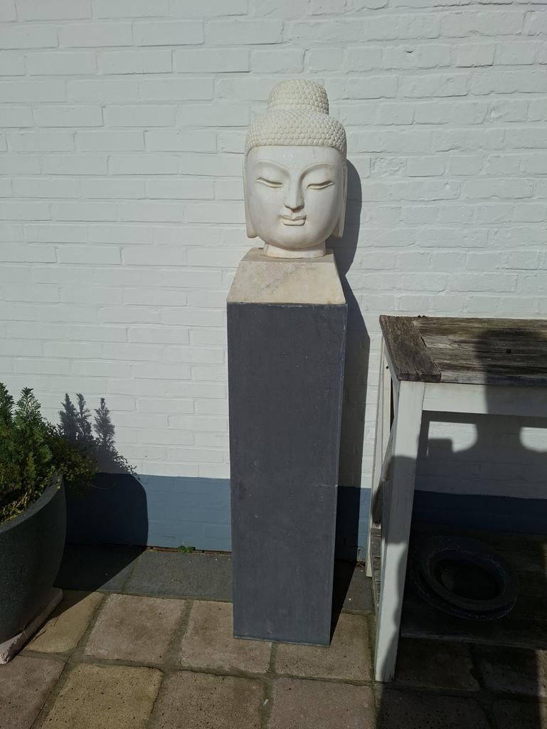 Grote natuurstenen Boeddha, Enlèvement